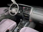 Chevrolet Tracker 2001 года